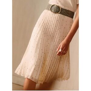 Elegant Cream Pleated Skirt EU 42